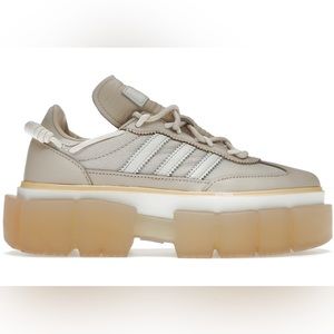 Ivy Park Super Sleek Chunky Sneaker | Size 6.5 | Beige